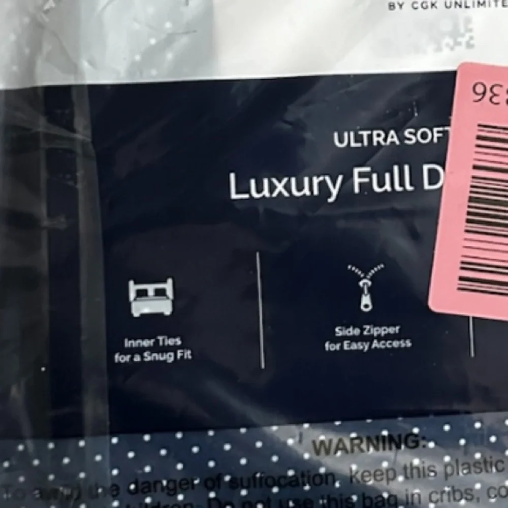 CGK UNLIMITED Navy Blue Polka-Dot ‘Ultra Soft’ Duvet Bedding Set-FULL SIZE